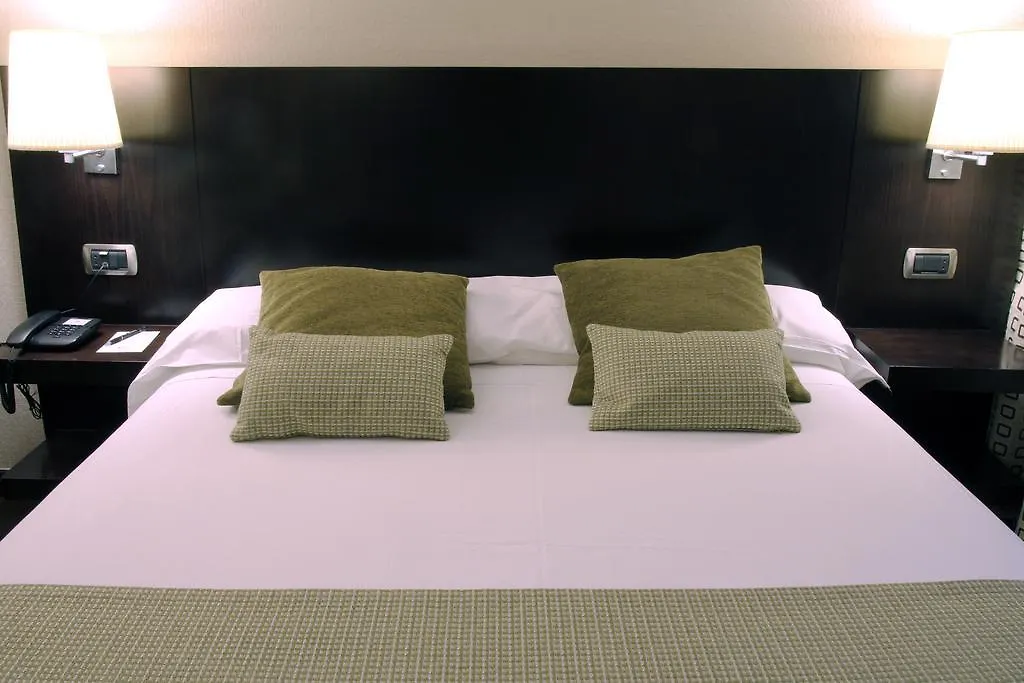 Hotel Conde Duque Bilbao 3*,